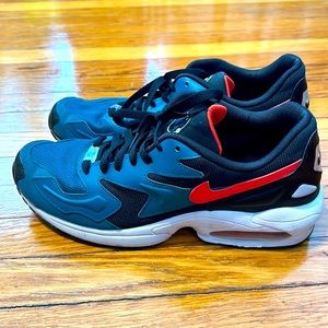 Nike Air Max 2 Light - Size 11.5 US